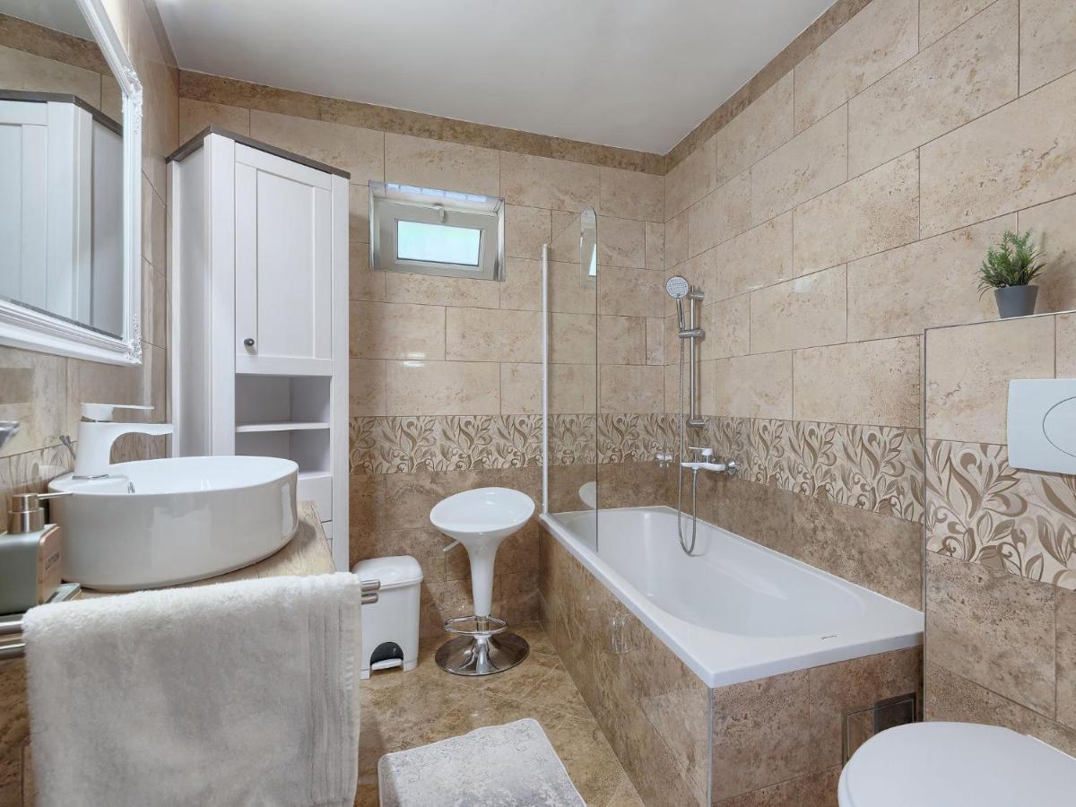Holiday Home Evelina By Interhome Ližnjan المظهر الخارجي الصورة